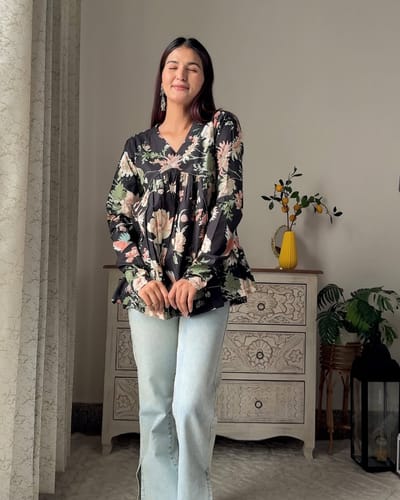 Black Floral Printed V Neck Full Sleeve Pure Cotton Top_img_0